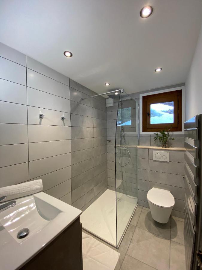 Chambres D'Hotes - B&B - Chalet Mountain Vibes Лез-Уш Экстерьер фото