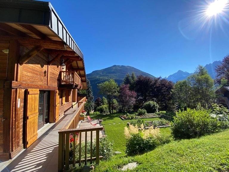 Chambres D'Hotes - B&B - Chalet Mountain Vibes Лез-Уш Экстерьер фото